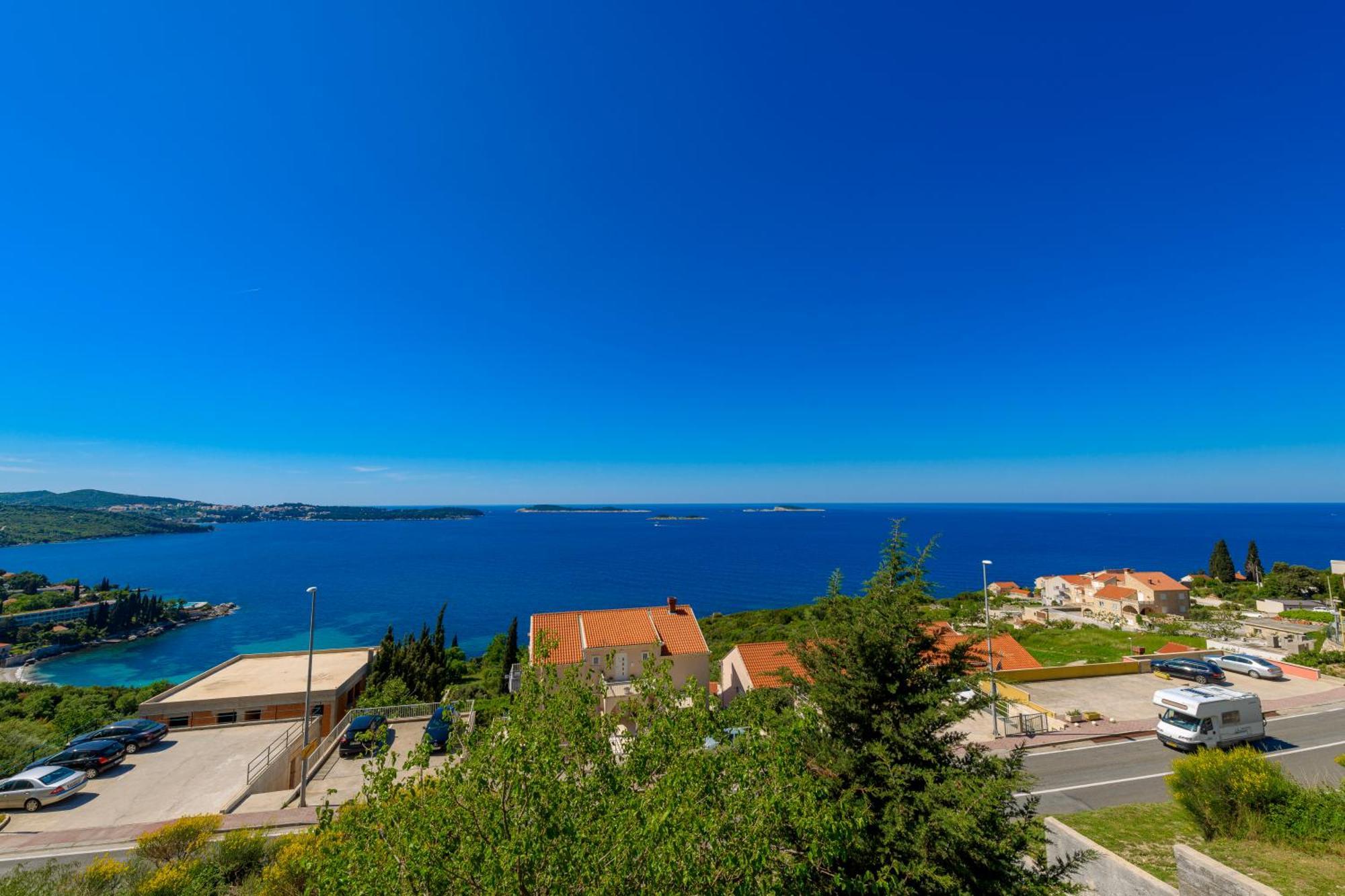 Golden Seaview Holiday Home Mlini Pokój zdjęcie